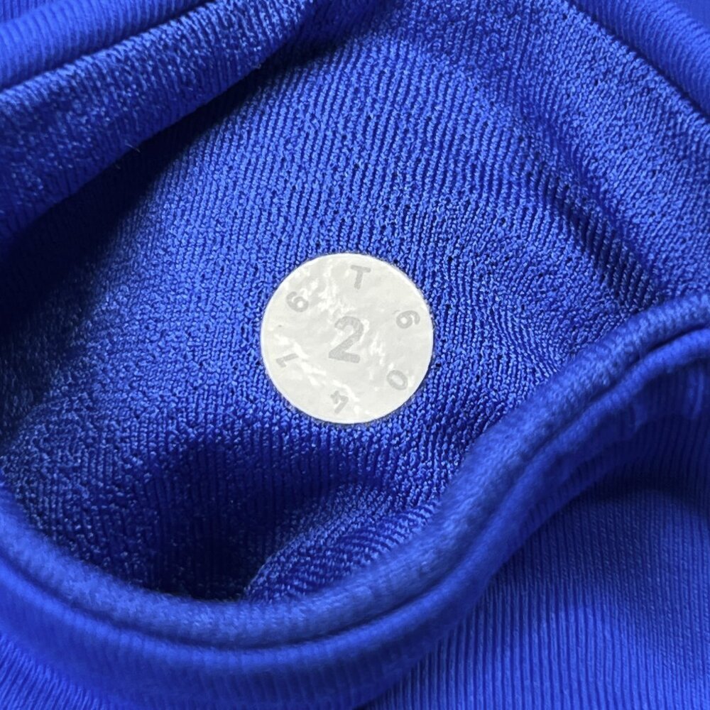 Lululemon Hit It Crop Cerulean Blue Mesh High-Rise Reflective Size 2 - NWOT - Picture 6 of 6